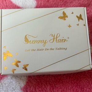 I tip extensions*** NEVER USED 
2 boxes 
Sunny Hair White and Gold Box